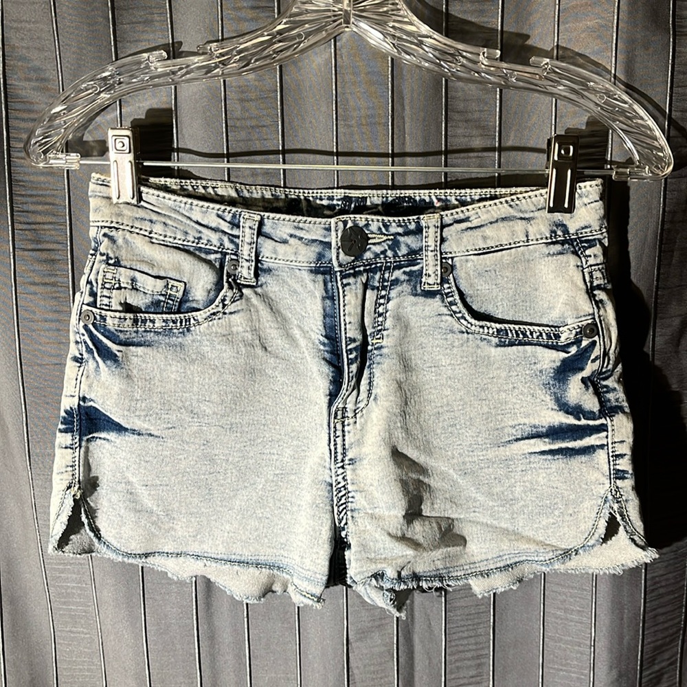 Vanilla Star distressed denim shorts.  Size 1.